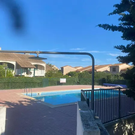 Maison Climatisee Proche Avec Piscine Apartmán *